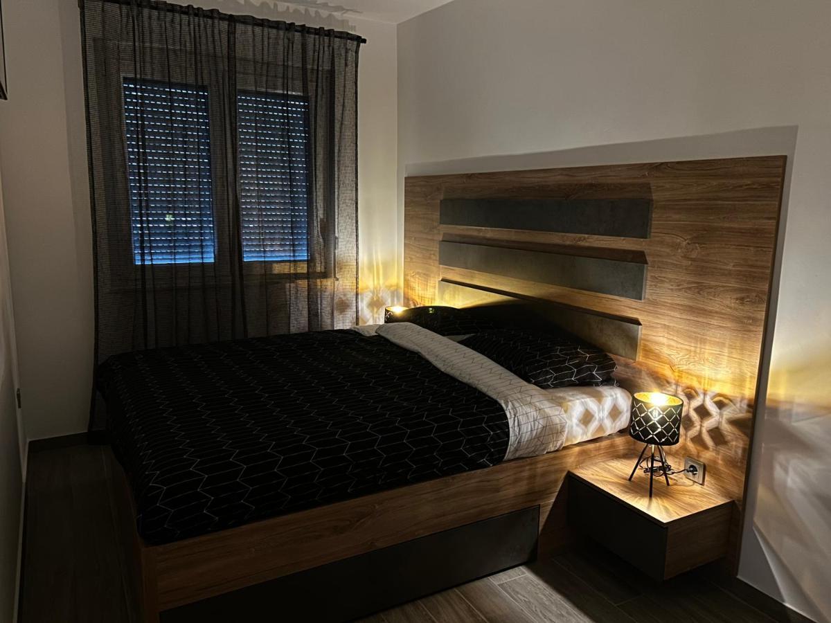 Apartman Nika ツリクヴェニツァ エクステリア 写真